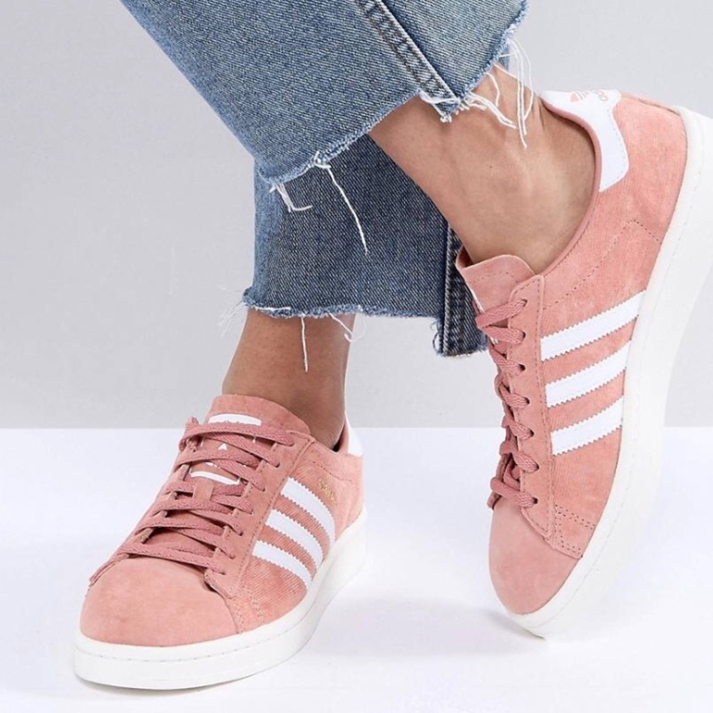 Size 7- BLUSH PINK - Adidas - Campus originals